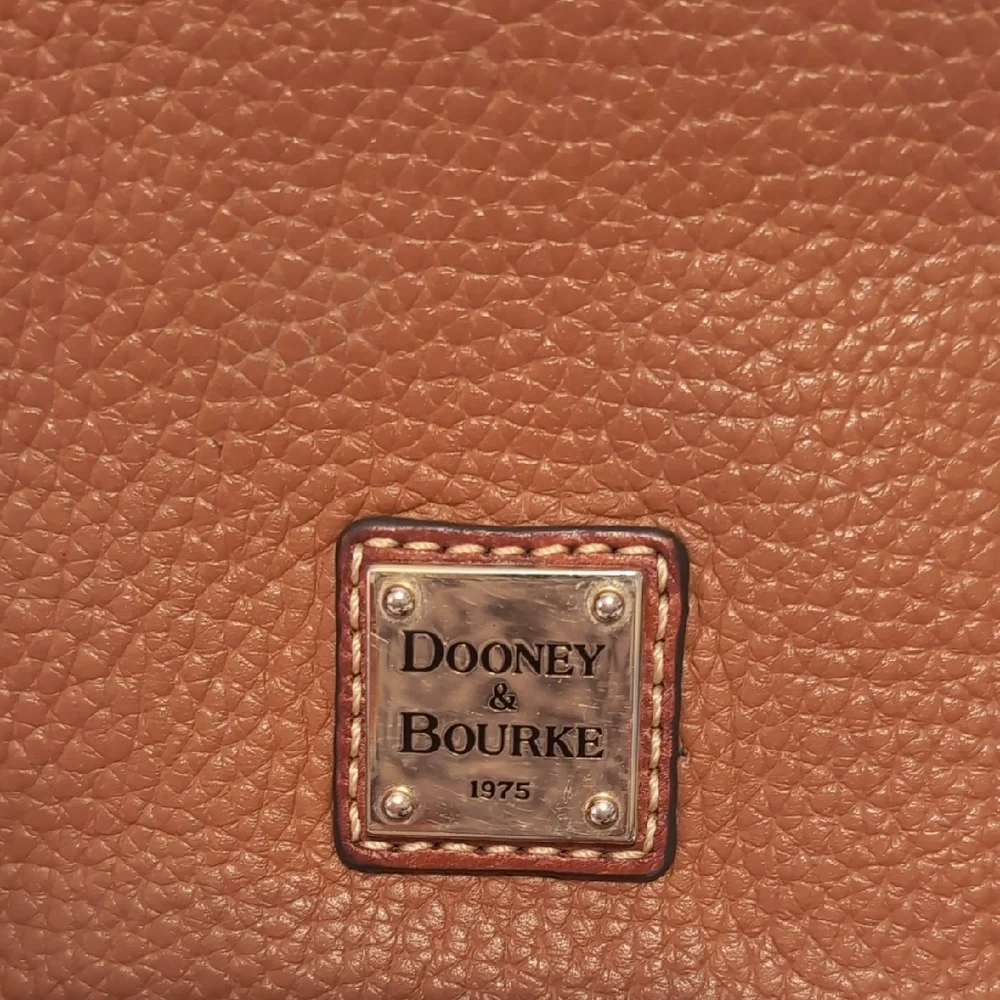 Dooney & Bourke Tan Leather Crossbody Bag - Picture 2 of 9